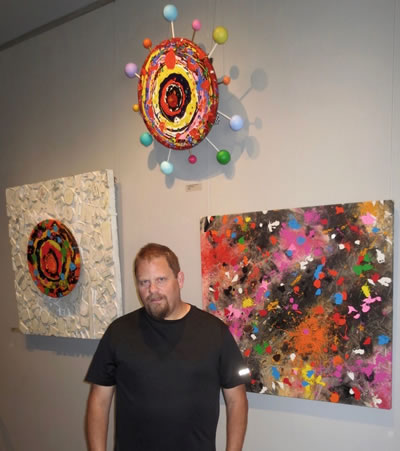 ART OF FOOD Artist Kirk Sutherland with his artworks at Urban Gallery